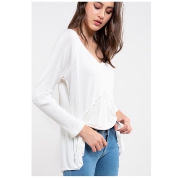 POL Elegant White V-Neck Tunic - Picture 3 of 10